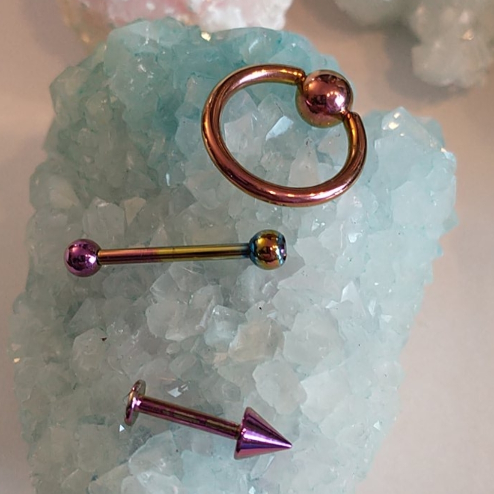 🇨🇦 Titanium body jewelry set (of 3)